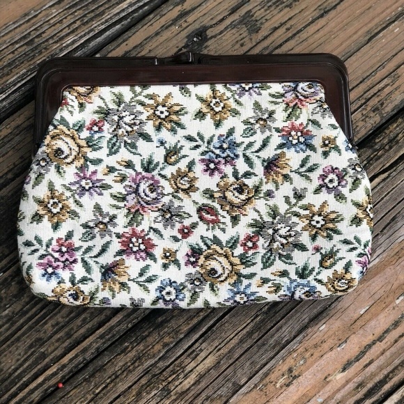 Vintage Handbags - Floral Tapestry Purse Handbag Bag Clutch Cream Pink Green Blue Vintage 50s 60s